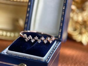 Bijoux fins Xinfly, bague ondulée en or pur 18 carats de haute qualité avec diamant naturel de 0,09 ct - Product Image 5