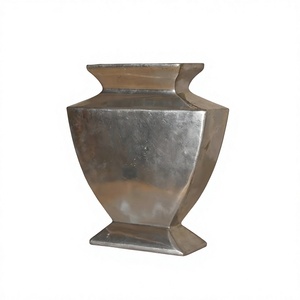 Maceta de Aluminio para Eventos, Florero Hecho a Mano con Acabado Plateado, Estilo Europeo, Floreros Metálicos Duraderos para Decoración de Mesa - Product Image 1