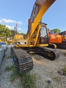 รถขุดตีนตะขาบ CAT320BL มือสองยอดนิยม ยี่ห้อ Caterpillar 320BL พร้อมระบบไฮดรอลิกที่สมบูรณ์แบบ เครื่องจักรก่อสร้าง - Product Image 4
