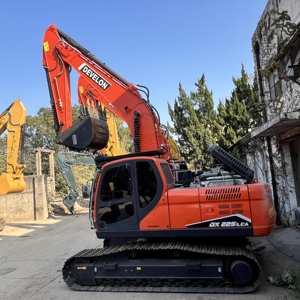 Excavatrice d'occasion DEVELON DX225LCA, moteur Doosan, modèle 2024, excellent état, faible nombre d'heures, meilleur prix, 22 tonnes, en stock - Product Image 2