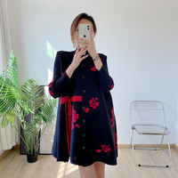 Robe plissée d'été élégante à imprimé, directement de l'usine, robes plissées polyvalentes, vêtements décontractés amples pour femmes grandes tailles