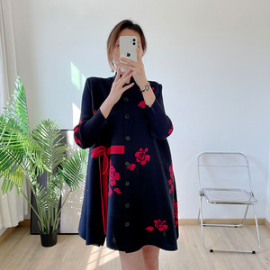 Abito Estivo Elegante con Stampa e Pieghe, Vestito Plissettato Versatile e Comodo, <span class=keywords><strong>Abbigliamento</strong></span> <span class=keywords><strong>Casual</strong></span> da Donna <span class=keywords><strong>Taglie</strong></span> <span class=keywords><strong>Forti</strong></span> - Product Image 2