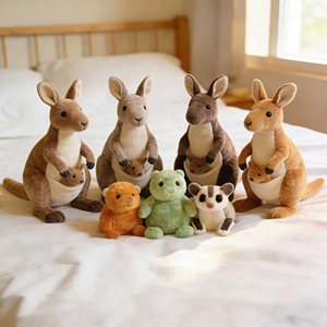 ตุ๊กตาจิงโจ้แฟชั่นขายส่ง ขนาด 7 นิ้ว MOQ ต่ำ รับผลิตตุ๊กตาตามสั่ง ของเล่นตุ๊กตาสำหรับตู้คีบตุ๊กตา - Product Image 1