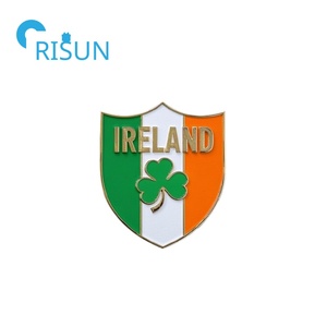 Fabrication de broches en métal I Love Ireland Irish Flag Pins personnalisé irlandais républicain émail Pin Badge personnalisé trèfle trèfle vert Pin - Product Image 2