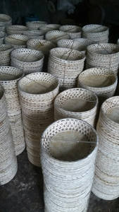 Cesta de Bambú Natural Hecha a Mano en Vietnam - Product Image 6
