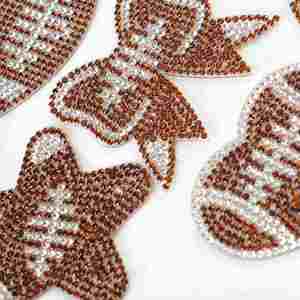 Accessoires DIY en gros : Patchs autocollants thermocollants en strass, motifs baseball, étoile, cœur, nœud - Product Image 2