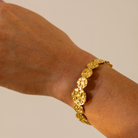 Brazalete Minimalista de Acero Inoxidable con Baño de Oro de 18K, Grabado con Patrón de Sol, Luna, Estrella y Hoja, Delgado, Ajustable, Joyería de Moda