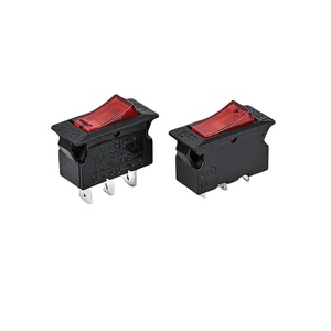 מפסק זרם מיניאטורי Topstone L8 חד פאזי עם הגנה מפני עומס יתר AC 125/250V בעל יכולת ניתוק נמוכה - Product Image 1