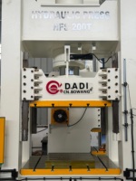 Presse hydraulique à cadre droit 200T pour le formage et l'estampage de tôles, fabrication de pièces automobiles