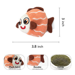 Dentizione interattiva morbida moderata quantità Crinkle pesce gatto giocattolo erba gatta per interni - Product Image 2