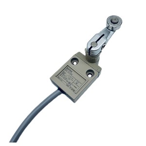 Interruptor de límite impermeable Jinli D4C 1521 1507 1520 1569 1531 IP67 para uso subacuático en acuicultura - Product Image 3