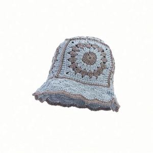 Gorro de Punto Personalizado Hecho a Mano, Estilo Bohemia, de Lujo, con Flores Caladas, Diseño de Copo de Nieve, para Invierno, con Borde Corto - Product Image 6