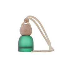 Bouteille en verre vide en gros pour diffuseur de parfum de voiture suspendu 5ml 10ml avec bouchon à vis pour désodorisant automobile