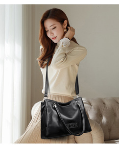 Bolsos cruzados de diseño de moda, bolsos de hombro de cuero PU de alta calidad, bolsos de mano casuales de lujo para mujer - Product Image 2