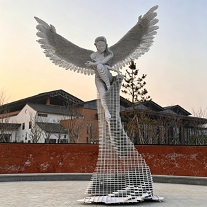 Escultura Humana Contemporánea de Acero Inoxidable para Exteriores, de Gran Tamaño, con Forma Curva Abstracta, Fundida a Presión, Pulida, con Textura de Alta Calidad - Product Image 6