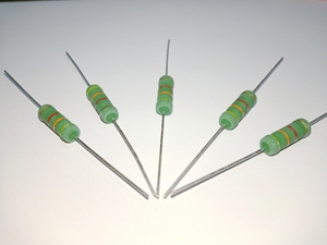Gamme de valeurs de résistance : 1 R ~ 200 k. Série de résistances à film d'oxyde métallique MO 1% 2% 5% <span class=keywords><strong>4K3</strong></span> vert. - Product Image 2
