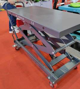 Véhicule électrique nouvelle énergie EV batterie Pack chariot élévateur 1200kg ciseaux conception assemblage démontage plate-forme entraînement hydraulique - Product Image 6