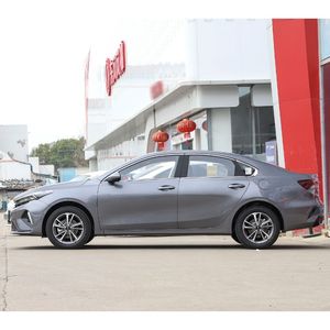 <span class=keywords><strong>Kia</strong></span> K3 2024, Precio Económico, Edición Confort, Gasolina, Automático, Volante a la Izquierda, Auto Usado - Product Image 4