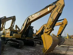Excavadora hidráulica industrial 330GC para movimiento de tierras y trabajos en terrenos de gran envergadura en la construcción. - Product Image 3