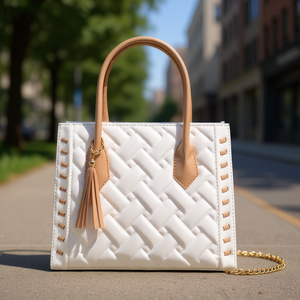 Bolso Tote Acolchado para Mujer Fana Catalina, Blanco M3866, Asa Individual con Correa de Cadena, Elegante y Casual para Uso Diario - Product Image 2