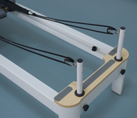 Appareil de Pilates Reformer en aluminium massif blanc pour usage commercial en studio de fitness