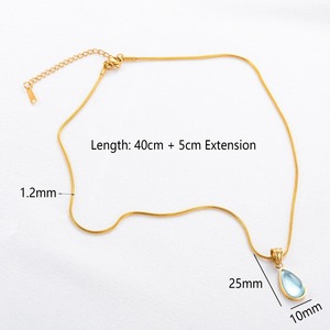 Elegante Collar con Colgante de Gota de Agua Transparente de Acero Inoxidable para Mujer, Cadena de Espina de Serpiente en Color Plata/Oro, Gargantilla de Metal - Product Image 2