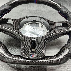Volant sport en cuir et fibre de carbone personnalisé en usine pour BMW Série 1 2 3 4 G20 - Product Image 3