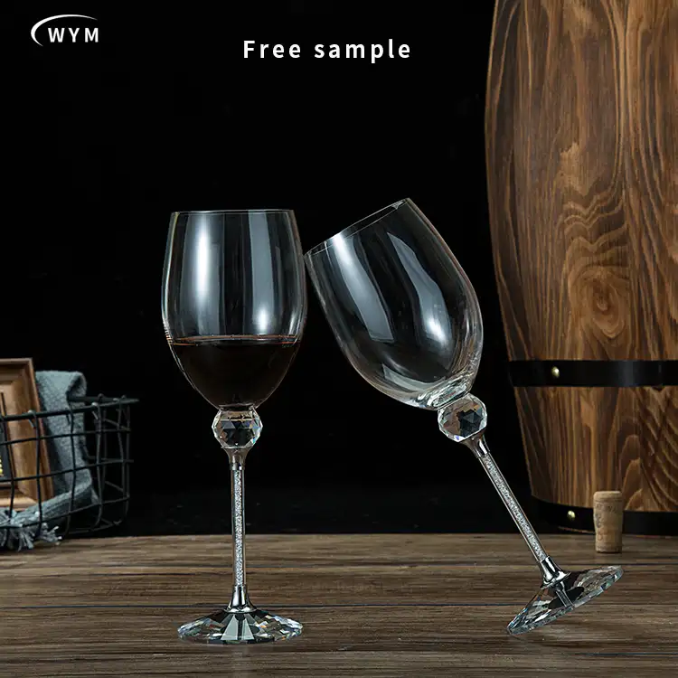 Cam kırmızı şarap şişesi fabrika toptan özelleştirilebilir kokteyl cam drinkware kristal elmas kadeh şarap bardakları şampanya kadehi