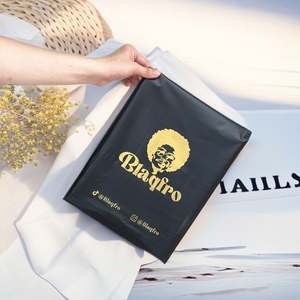 Bolsas de Correo Personalizadas con Logotipo, Bolsa de Envío Negra Mate para Ropa, Embalaje de Ropa, Bolsas de Plástico Impresas - Product Image 1