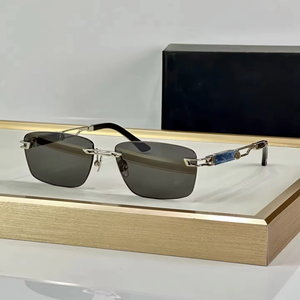 Lunettes de soleil carrées vintage de créateur pour femmes, de haute qualité et tendance, lunettes de soleil rétro de luxe pour hommes, monture en titane UV400, lunettes pour homme - Product Image 3