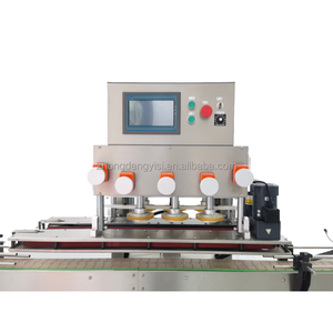 Machine de capsulage automatique haute performance à six têtes pour bouteilles en plastique - Idéale pour l'industrie alimentaire, l'huile moteur, l'eau et le verre - Product Image 2