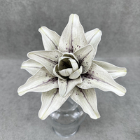 NI Phoenix Lilien Hochzeitsbühnen-Dekorationen Künstliches Blumenset Handgefertigt & Realistisch Einzelne EVA Hochzeitsdekoration Blumenarrangement