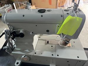 Máquina de Coser Industrial Interlock BT-500D Nueva, de Cama Plana, Cinco Hilos, Tres Agujas, Alimentación Manual, Motor Central - Product Image 3