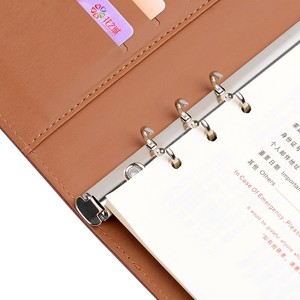 Carnet de notes en cuir A5 taille 6 anneaux avec stylo - Product Image 4