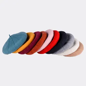 LRT 도매 사용자 정의 로고 패션 겨울 따뜻한 아티스트 모자 야외 일반 다채로운 부드러운 스트라이프 양모 베레모 모자