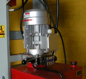 <span class=keywords><strong>Prensa</strong></span> Hidráulica Económica de Cuatro Columnas y Dos Vigas JMDY100/30, Controlada por PLC, 100 Toneladas, para Uso en Plantas de Manufactura y Construcción - Product Image 6