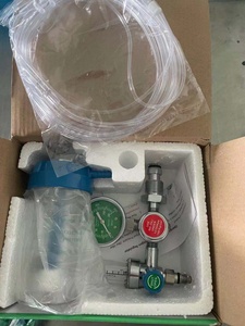 Regolatore di Ossigeno Medicale Lovtec Cga540 per Bombola con Flussometro e Umidificatore - Product Image 2