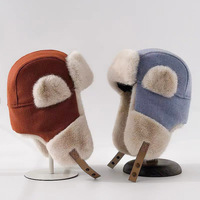 Chapeau de trappeur chaud d'hiver bleu avec cache-oreilles, bordure en fausse fourrure et sangles de menton réglables, style russe classique, vente en gros