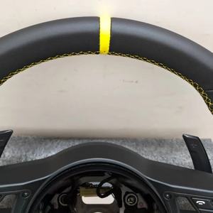 Volant en cuir en fibre de carbone pour Porsche Panamera Cayenne 718Boxster Cayman Taycan Carrera <span class=keywords><strong>911</strong></span> 991 958 970 981 987 996 - Product Image 5