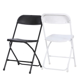 Table à manger ronde en plastique pour l'extérieur ou l'intérieur - Product Image 5