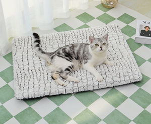 Katzen betten Haustier Zwinger Winter warm abnehmbar und wasch bar Plüsch Katzen bett selbst heizend Hunde matte schmutz abweisend rutsch fest - Product Image 3