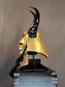 Armure traditionnelle japonaise de samouraï, casque, armure de <span class=keywords><strong>Minamoto</strong></span> Yoshitsune, tenue de festival, accessoires de télévision - Product Image 2