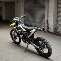 Vélo de course tout-terrain 2025 Storm Bee Original, moto électrique tout-terrain 12 vitesses, batterie lithium 55AH pour adultes au design Bomber