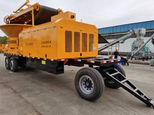 Déchiqueteuse de bois à moteur diesel mobile déchiqueteuse de déchets de bois déchiqueteuse de branches de bois # déchiqueteuse de bois # broyeur à marteaux # granulés de bois - Product Image 4