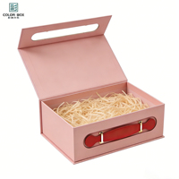 Boîte cadeau en carton recyclable vert, finition gaufrée, poignée pliable, doublure en éponge, pour cadeaux d'entreprise pour les fêtes