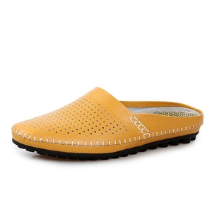 Hot Selling Casual Raw Cow Leather Men Slipper Empty Back Loafers Man Hide Toes <b>Shoes</b> Genuine Leather Outdoor Slipper - Product Image 2