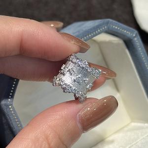 Pendentif de style palais en argent pur S925 avec incrustation de zircon, simple et élégant, design vintage médiéval français, tendance - Product Image 2