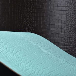 Etiqueta de bolso con logotipo de cuero personalizado de fábrica, etiqueta de ropa al por mayor, Parche de etiqueta de cuero para Vaqueros - Product Image 1