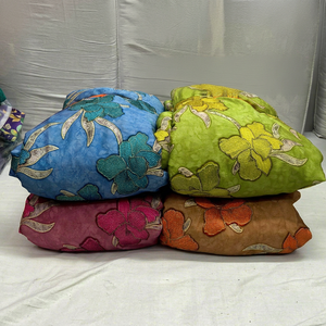 Tissu Crêpe Numérique Premium à Impression Placée, Vente en Gros, Tissu Doux en Soie Imprimée pour Robes, Textiles de Confection pour Sarees - Product Image 1
