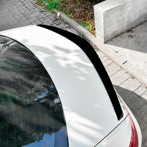 Aileron arrière pour Mercedes-Benz Classe E Coupé, finition noir piano, texture carbone, ABS, becquet de coffre type « ducktail », 2009-2016 - Product Image 3